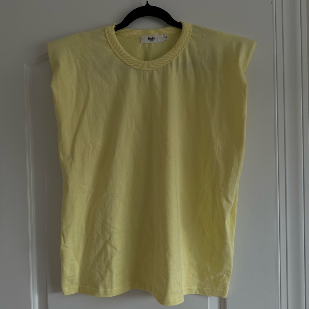 The Frankie Shop Yellow Eva Shoulder Pad Boho Sleeveless Round neck T-shirt - Picture 5 of 10